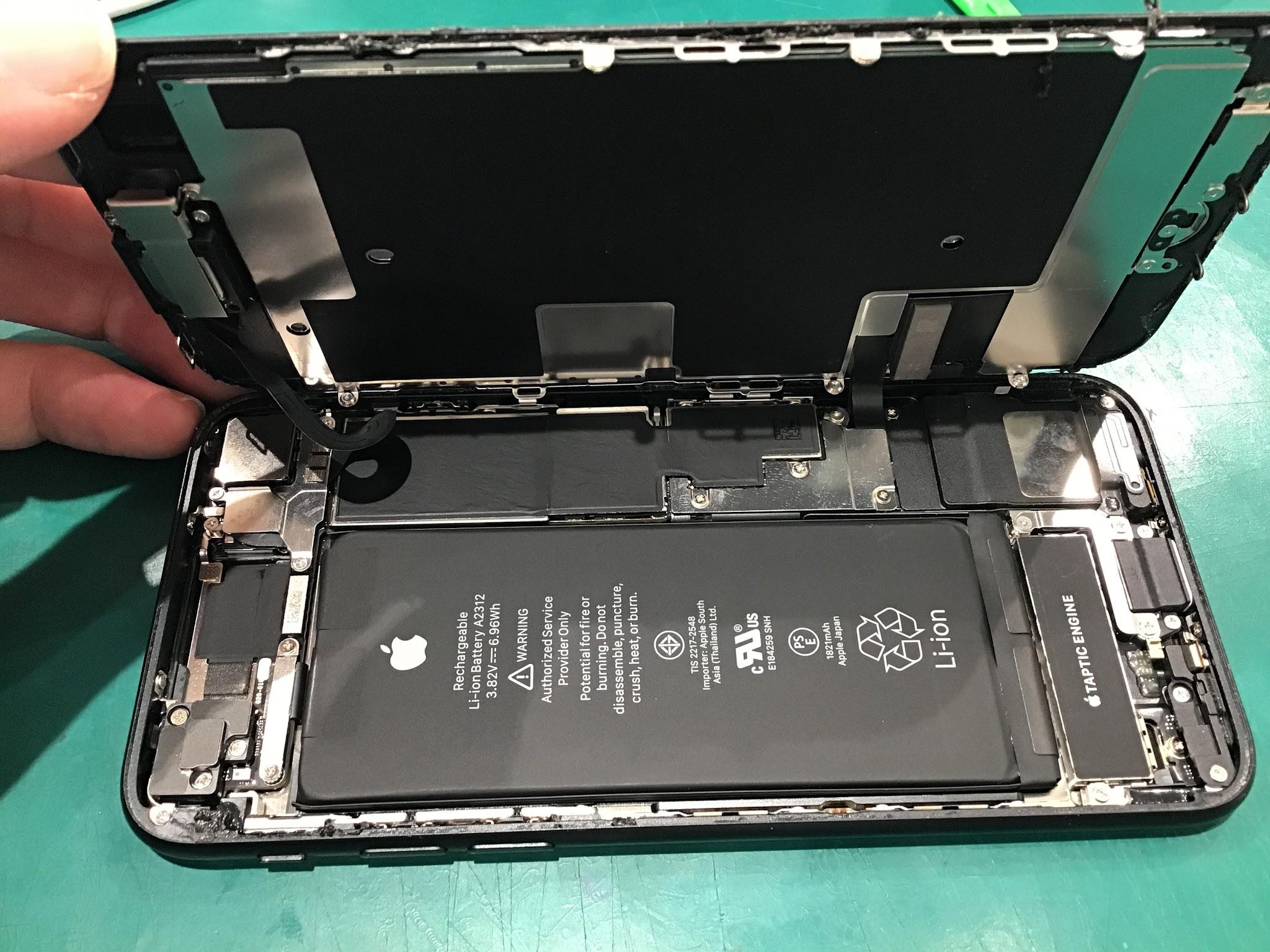 iPhoneSE2のバッテリー交換を承りました！【スマホ修理工房丸井錦糸町店】